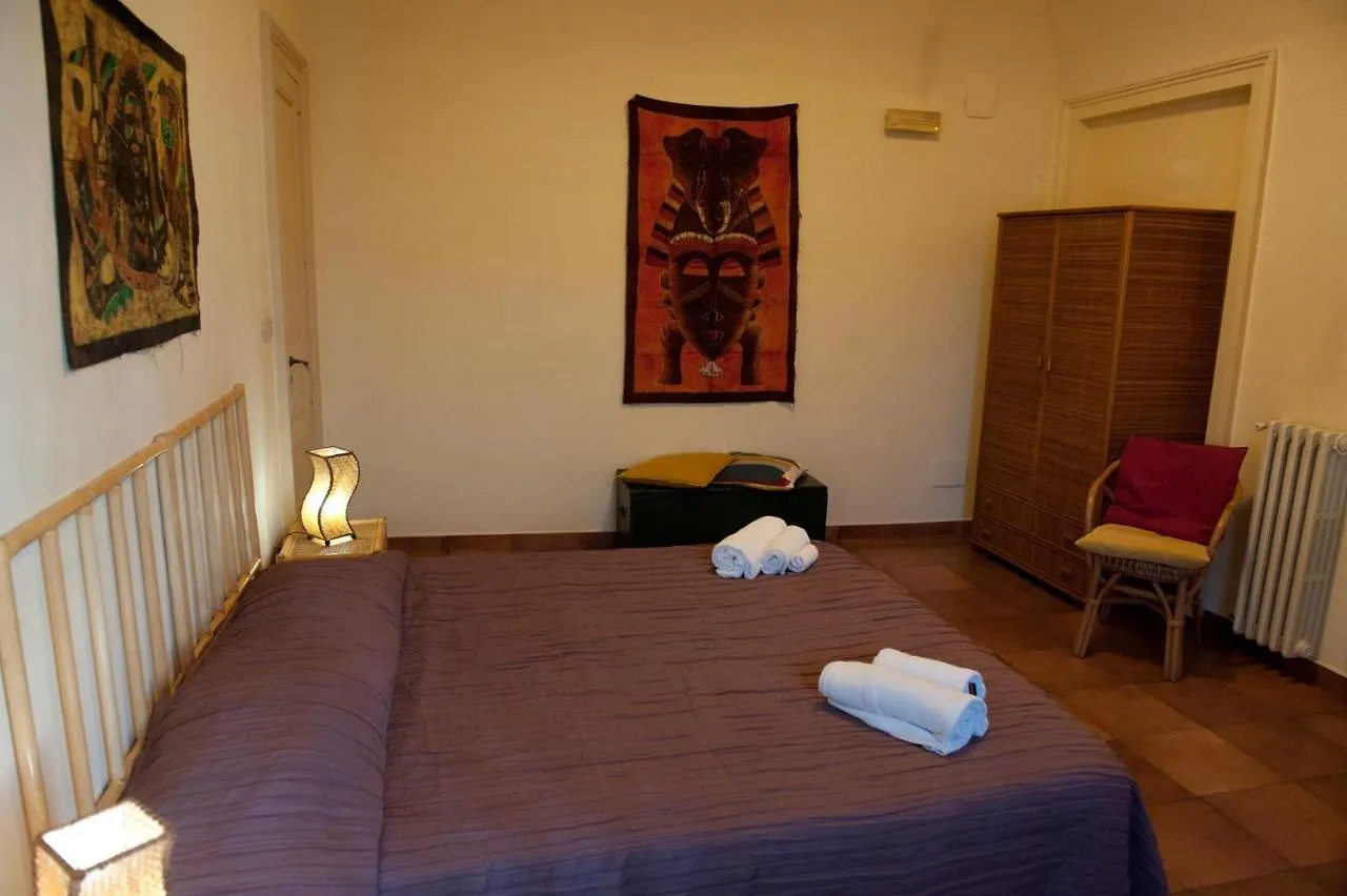 Ivana B&B Catania 3*,